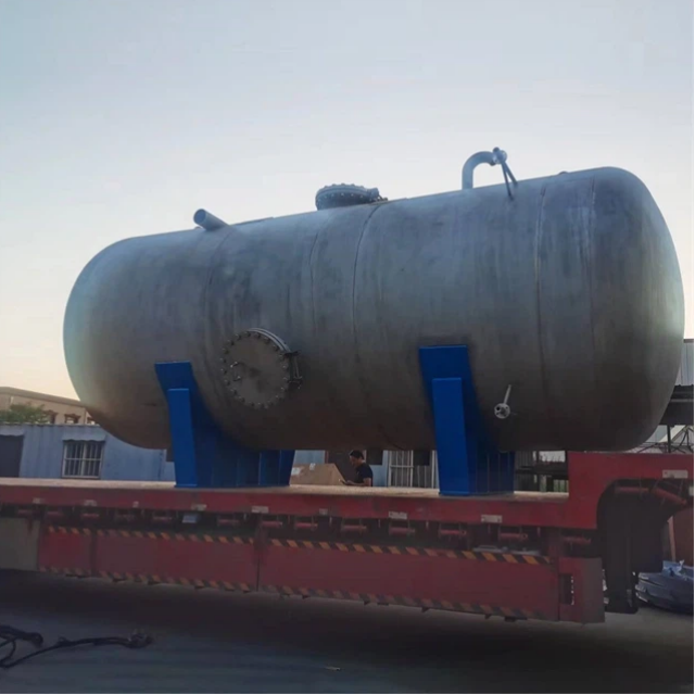 รถถัง ASME แบบกำหนดเอง: เมื่อวางจำหน่ายทั่วไปยังไม่เพียงพอ